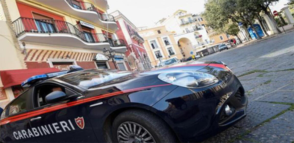 Evade dai domiciliari per andare a trovare la fidanzata. 40enne in manette. - 