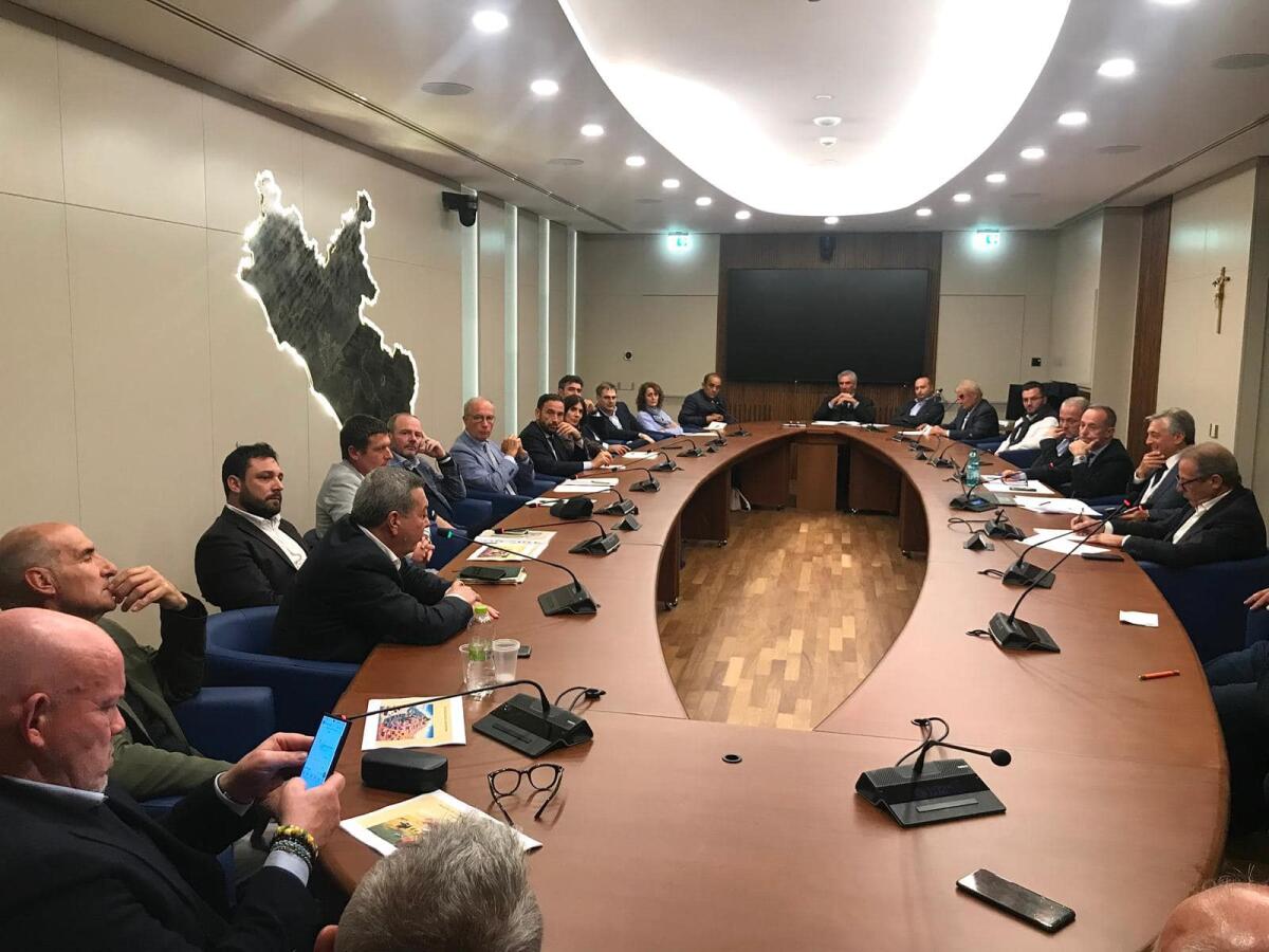 Agricoltura, l’assessore regionale Righini incontra le associazioni di categoria sulla crisi del latte bufalino. - 