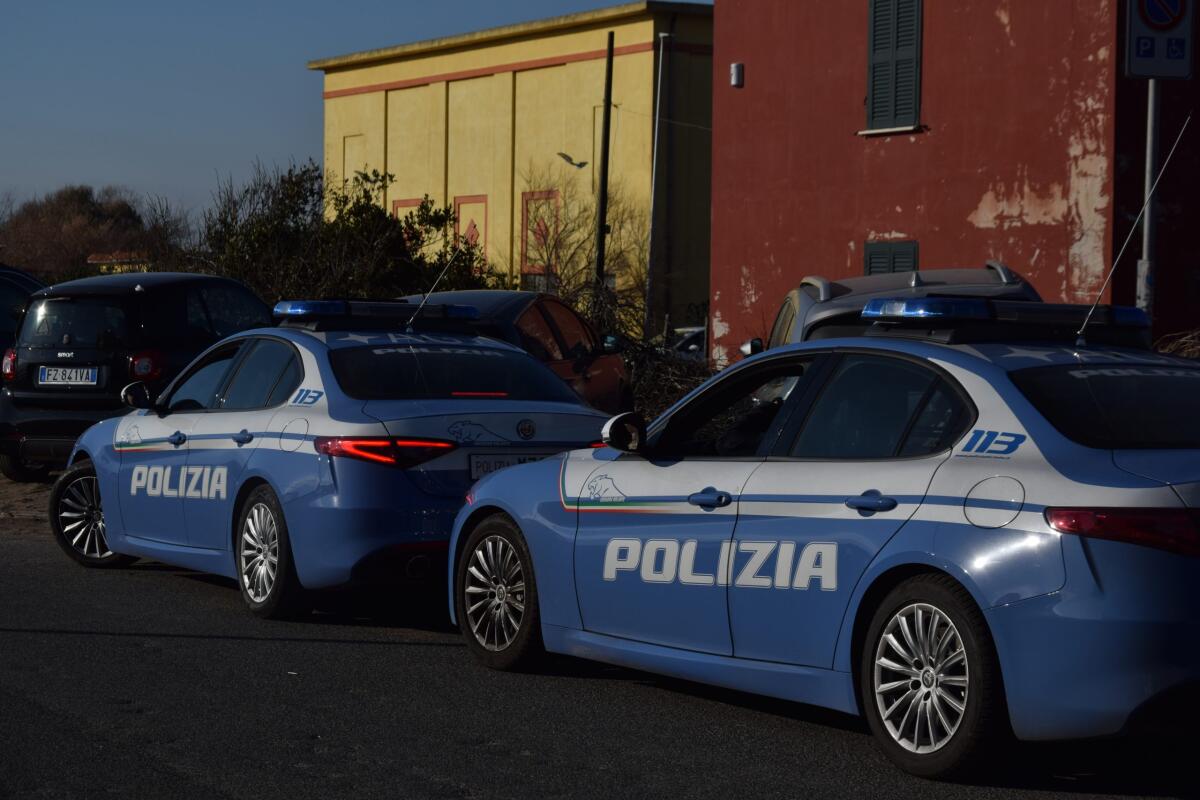 Superbonus 110%: la Questura di Latina, su ordine della DDA di Roma, sequestra due società nel campo dell’edilizia. - 