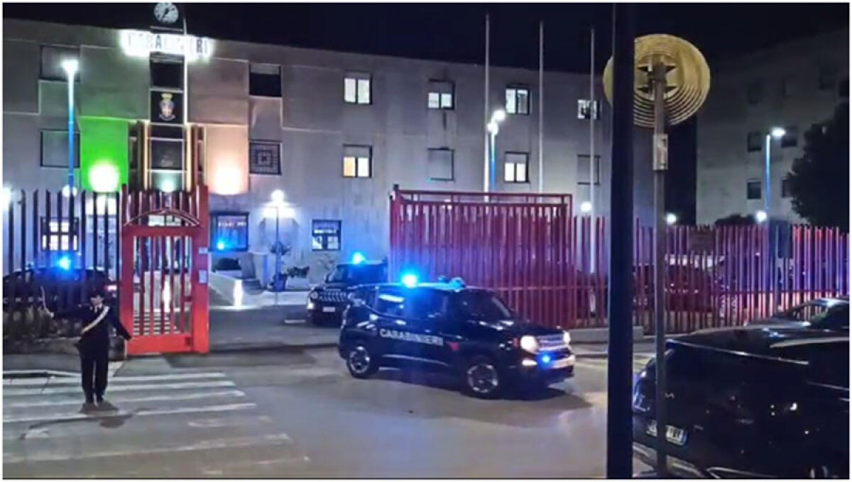 Apriliano in manette per droga. Deteneva cocaina addosso e in un armadietto, all’interno della sua attività. - 