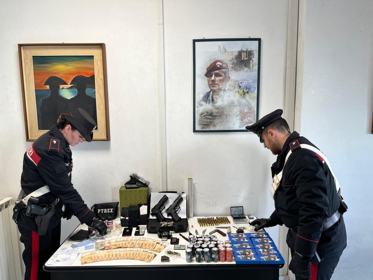 5 chili di droga e armi alterate, ad Anzo tre in arresto - 