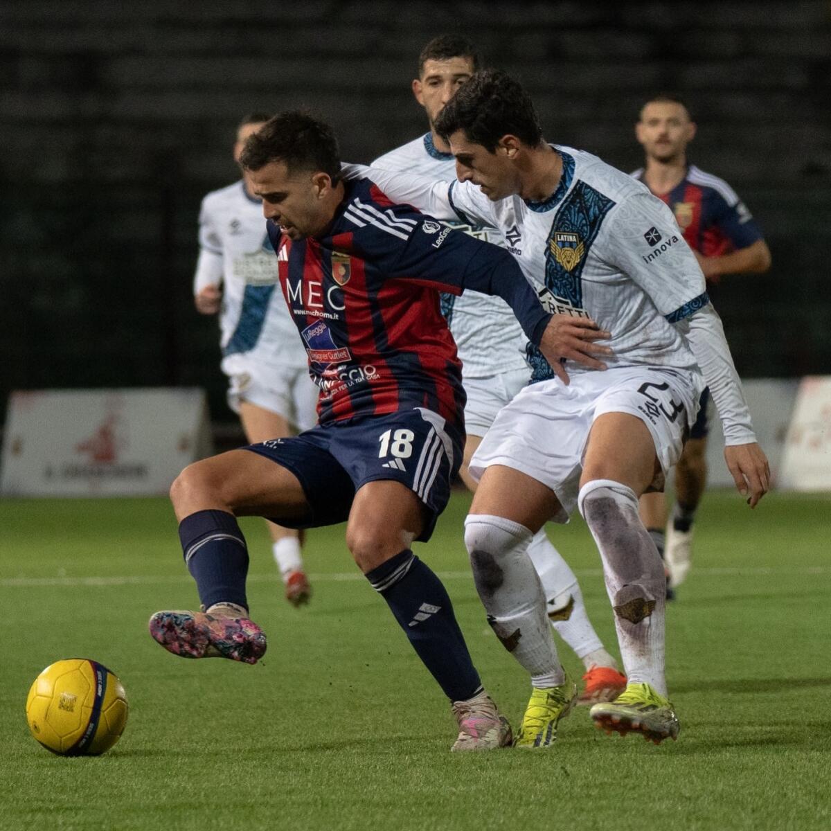 Calcio - Serie C - Il Latina espugna il campo della Casertana - 