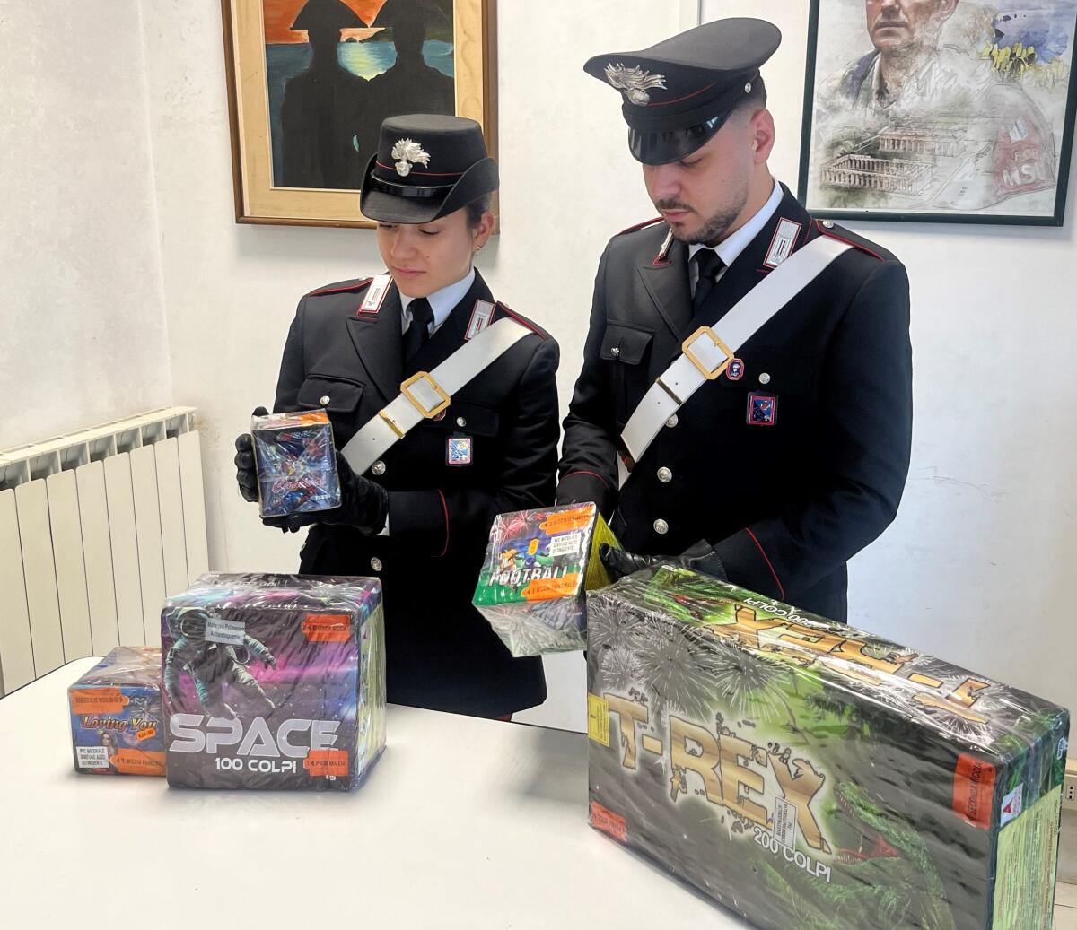 Primi sequestri in vista del Capodanno: i Carabinieri di Anzio recuperano fuochi d’artificio illegali. - 