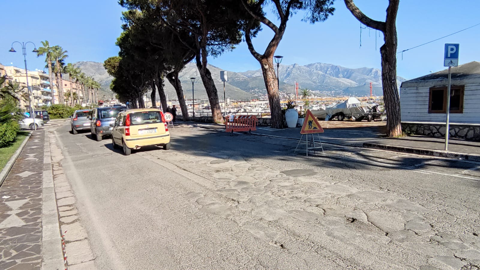 il Lungomare Caboto, a Gaeta