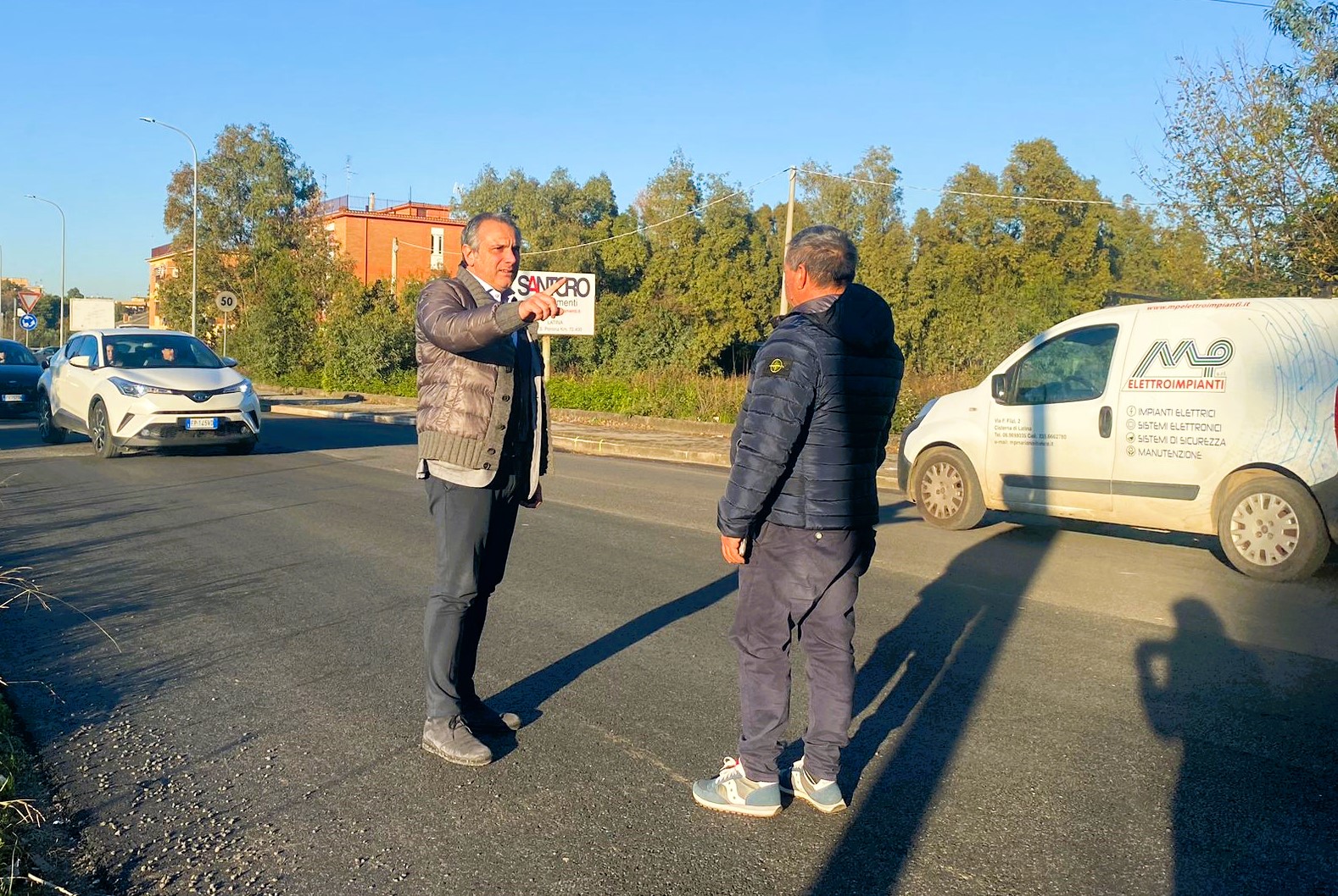 Lavori in via Isonzo, a Latina. Il sopralluogo dell'assessore Carnevale