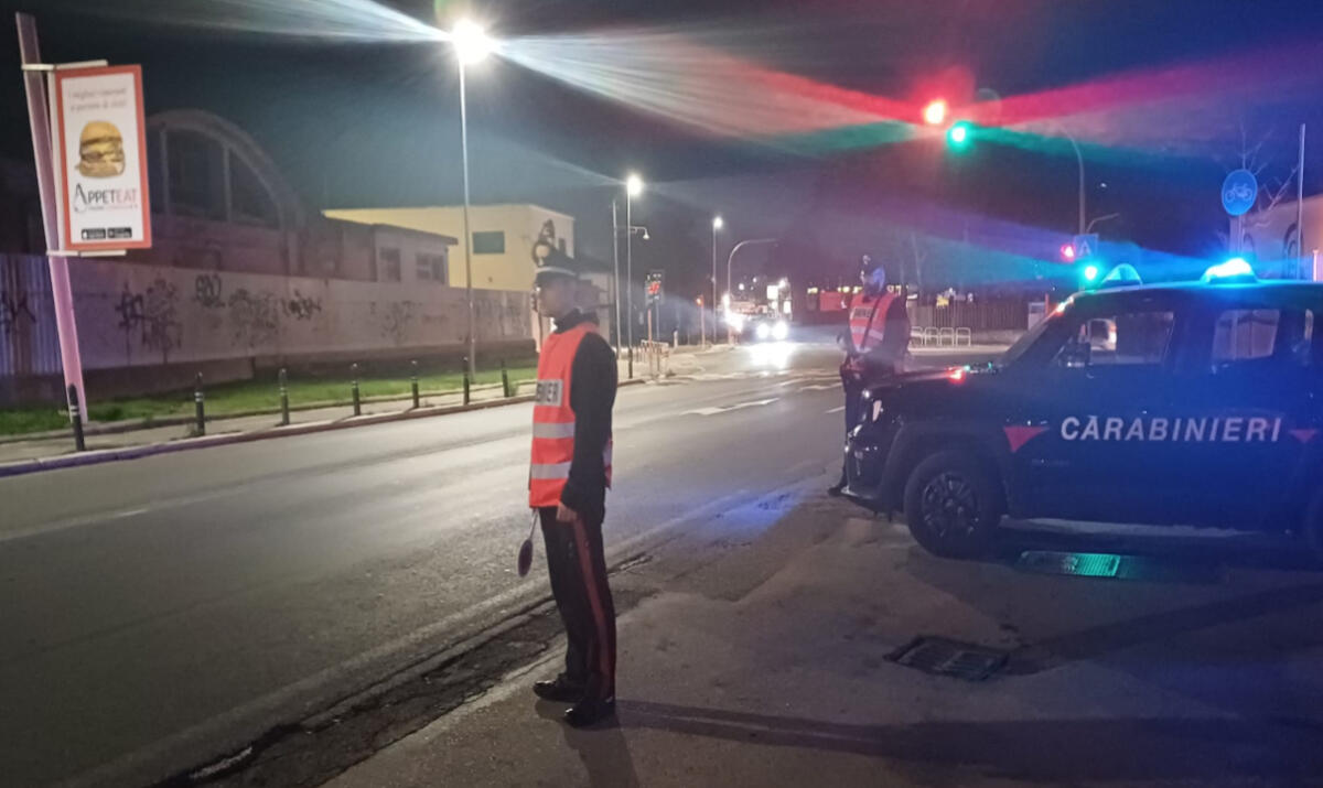 Controlli straordinari ad Aprilia: 94 veicoli fermati e identificate 168 persone - 