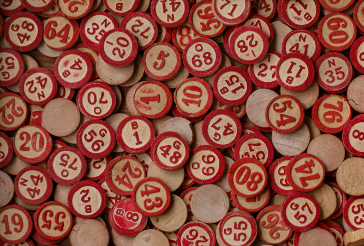 La tombola online: tradizione natalizia e innovazione digitale - 