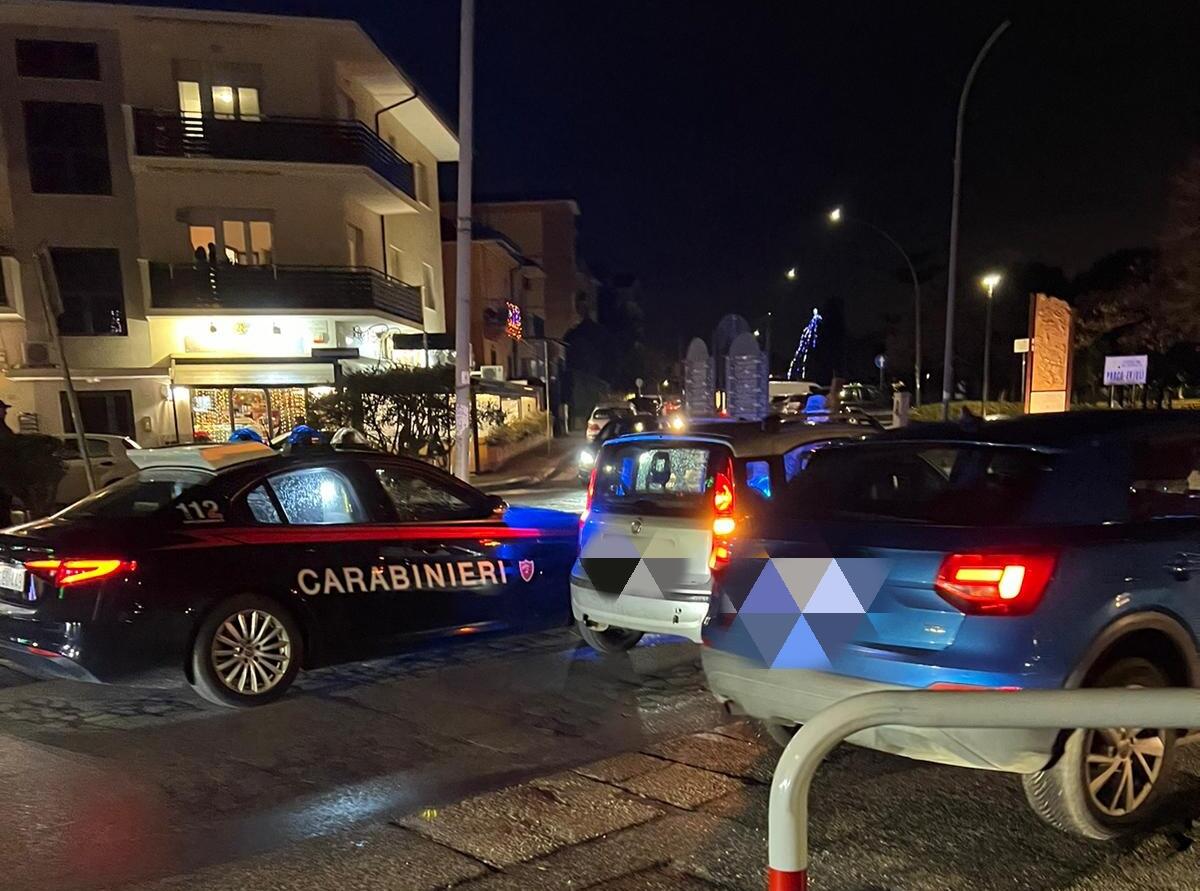 Giovane ciclista investito da un'auto ad Aprilia, tra via Ugo Foscolo e via delle Margherite. - 