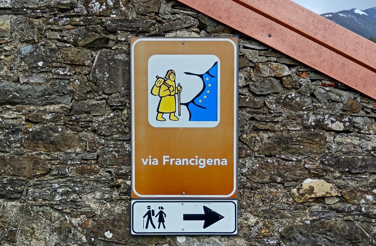 Aprilia - Scoprire la via Francigena con Montagna Libera - 