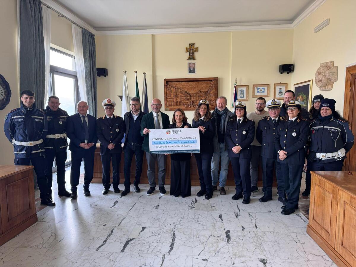 Alla Polizia Locale di Castel Gandolfo una nuova vettura ed un drone per sorvegliare gli incendi boschivi. - 
