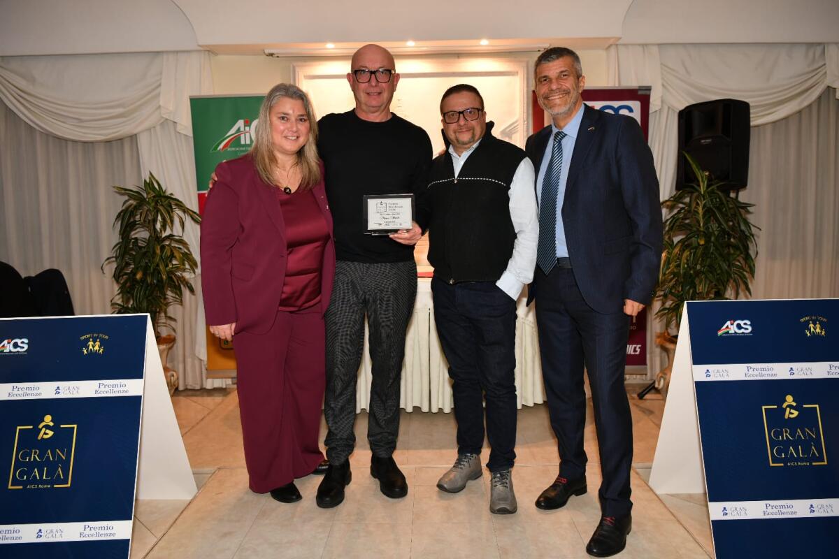 Le Mamasharks di  Aprilia vincono il Premio Eccellenze - 