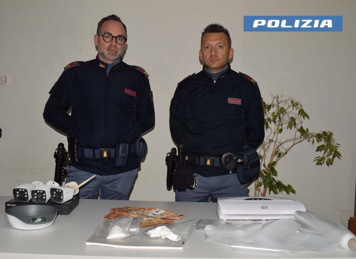 Sorpresi all’appuntamento per la consegna della droga: due arresti a Cisterna. Recuperato oltre un etto di cocaina. - 