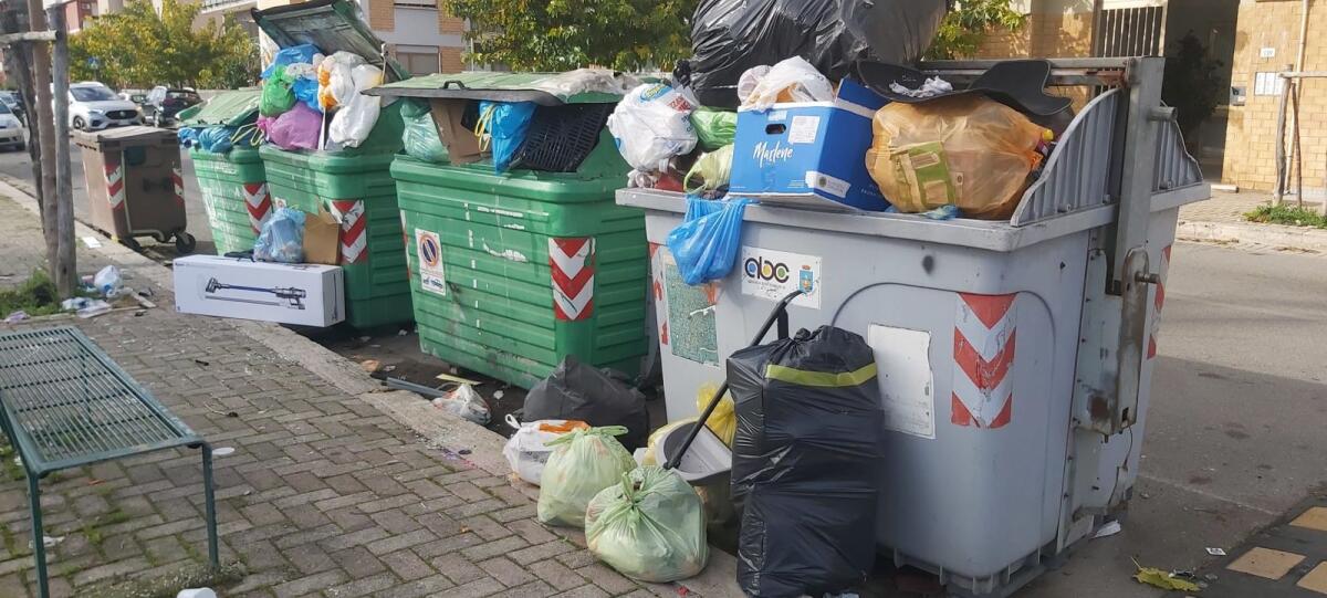 Degrado urbano e TARI alle stelle a Latina, la denuncia dei 5 Stelle - 