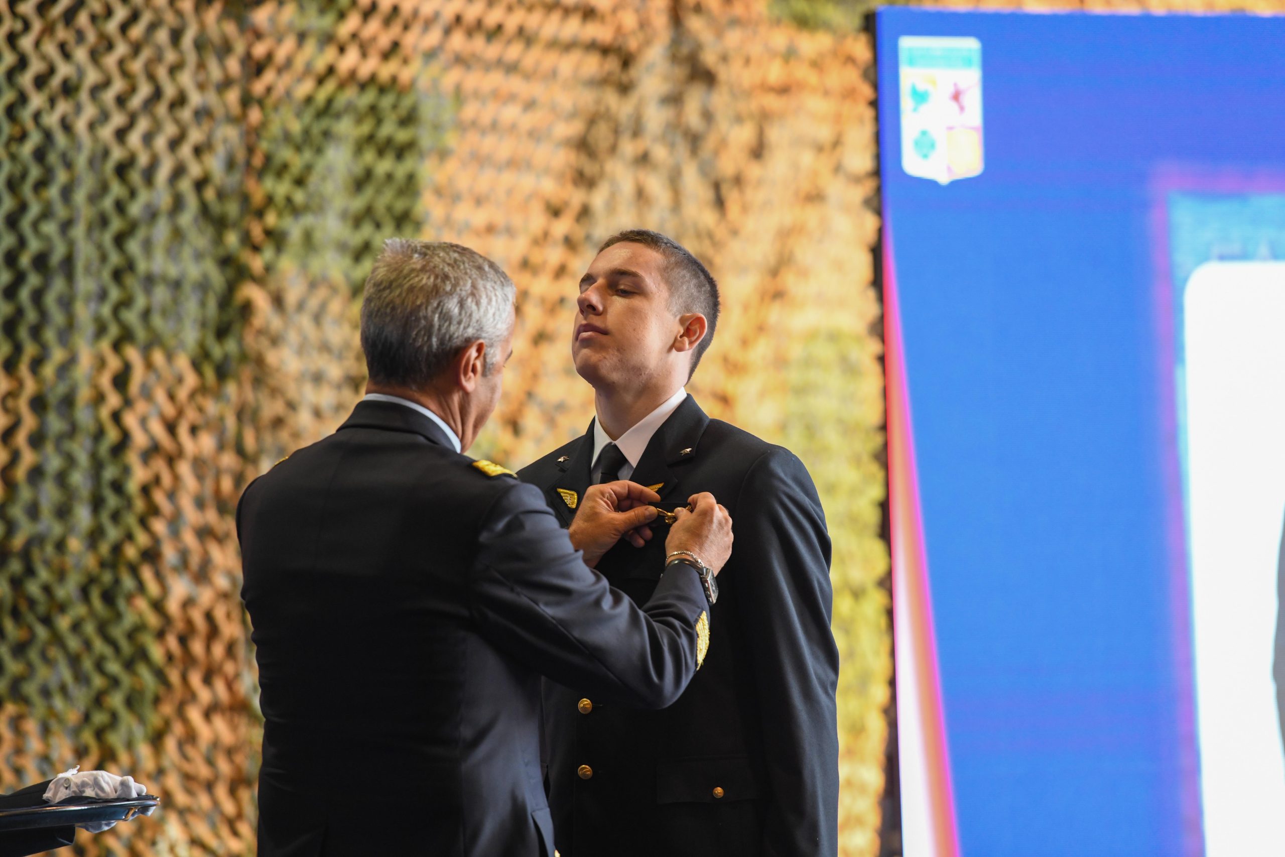 la cerimonia di consegna delle Aquile di Pilota al 70esimo Stormo di Latina