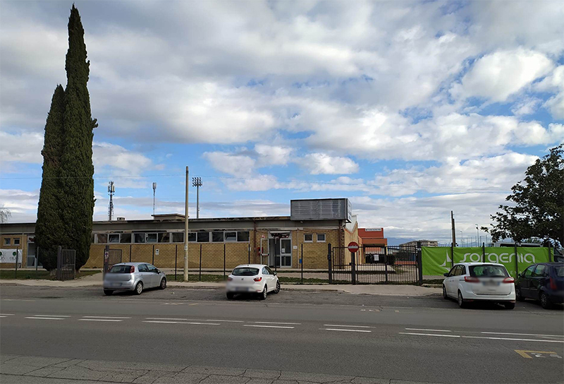 la piscina comunale di via Ugo La Malfa ad Aprilia