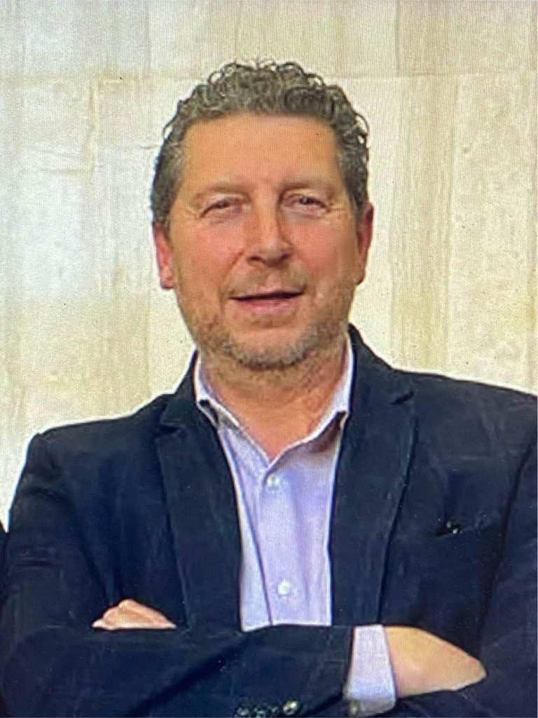 l'assessore Ennio Afilani