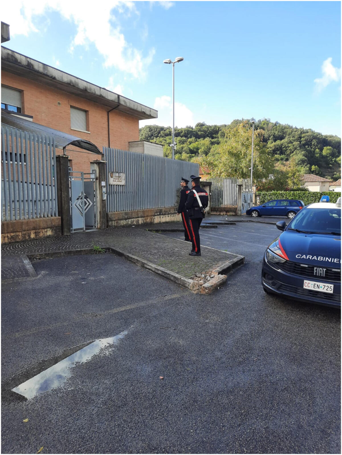 Ruba nella scuola, 34enne di Sezze denunciato - 