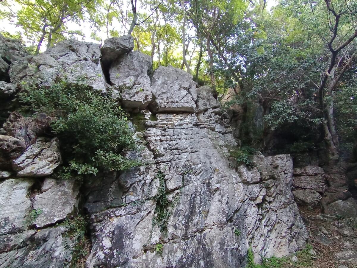 Giornata di trekking nella Selva del Casone con l’associazione Montagna Libera di Aprilia. - 