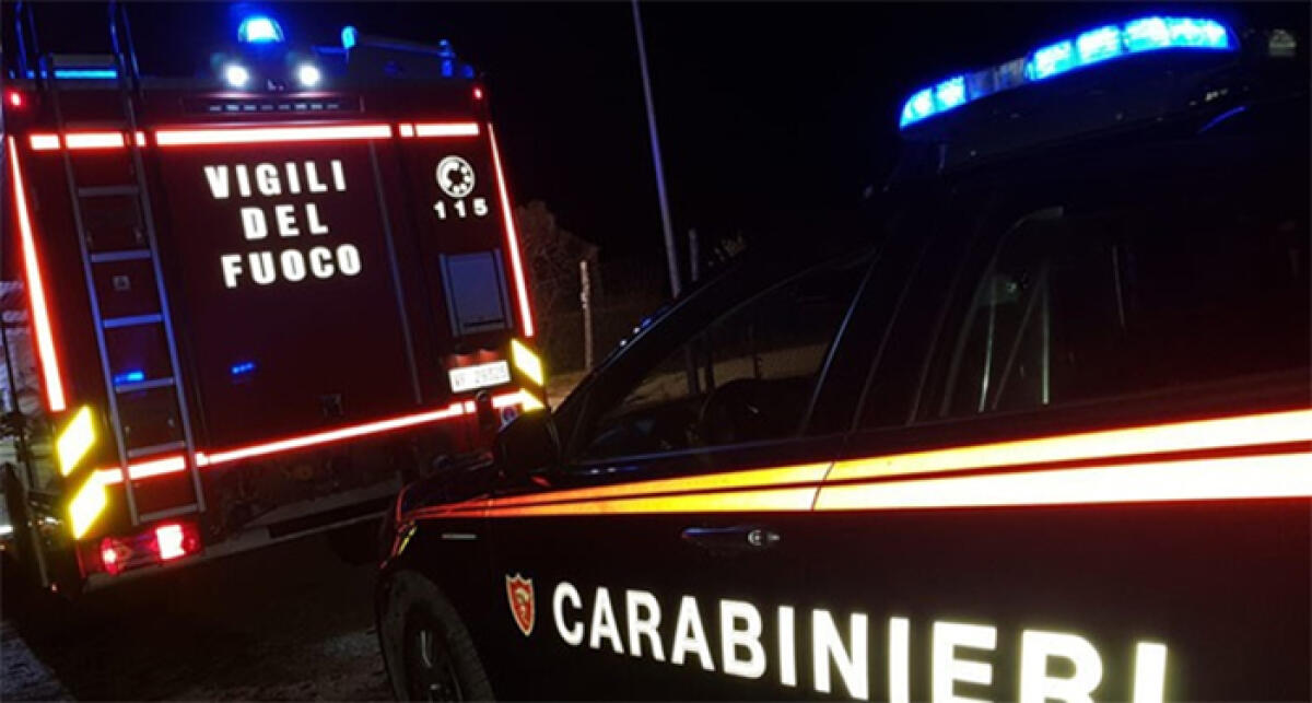 Attentato incendiario alla porta di casa di un gruppo di braccianti a Fondi. Indagano i Carabinieri. - 