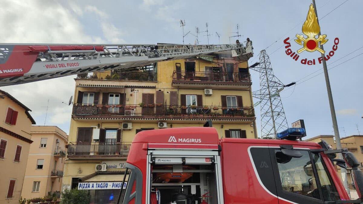 Incendio a Labaro, muore una donna - 