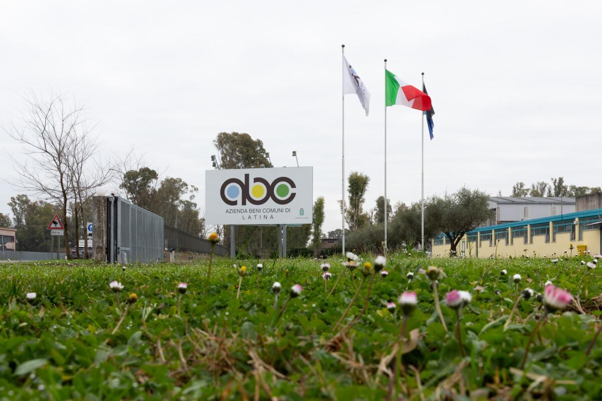 Online il nuovo calendario delle "Isole Ecologiche Itineranti" a Latina. - 