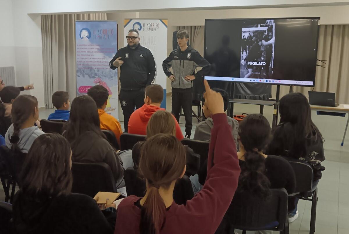 Sorridere al domani: tappa all’Istituto Comprensivo Giacomo Matteotti di Aprilia - 