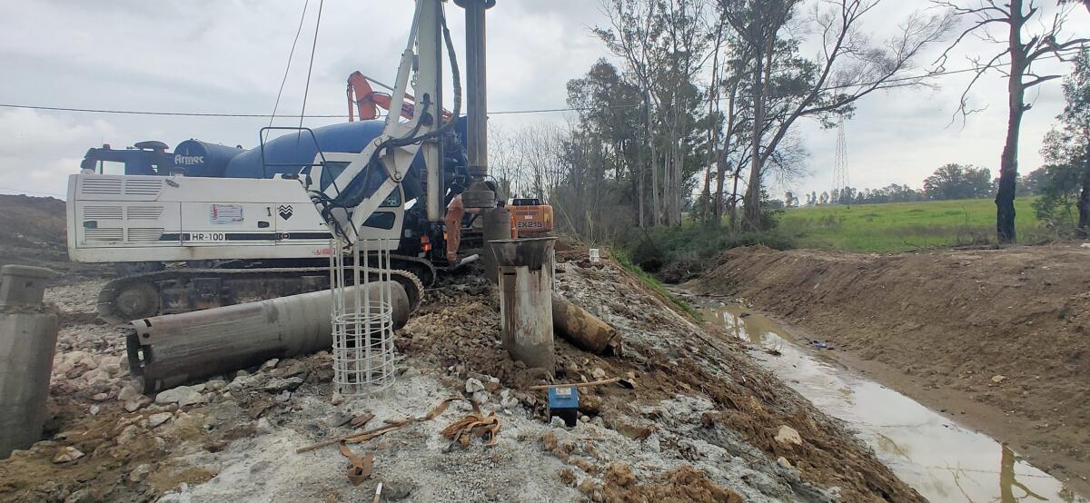 Ripresi i lavori di ricostruzione del Ponte sulla provinciale Ninfina II, al confine tra Latina e Cisterna. - 