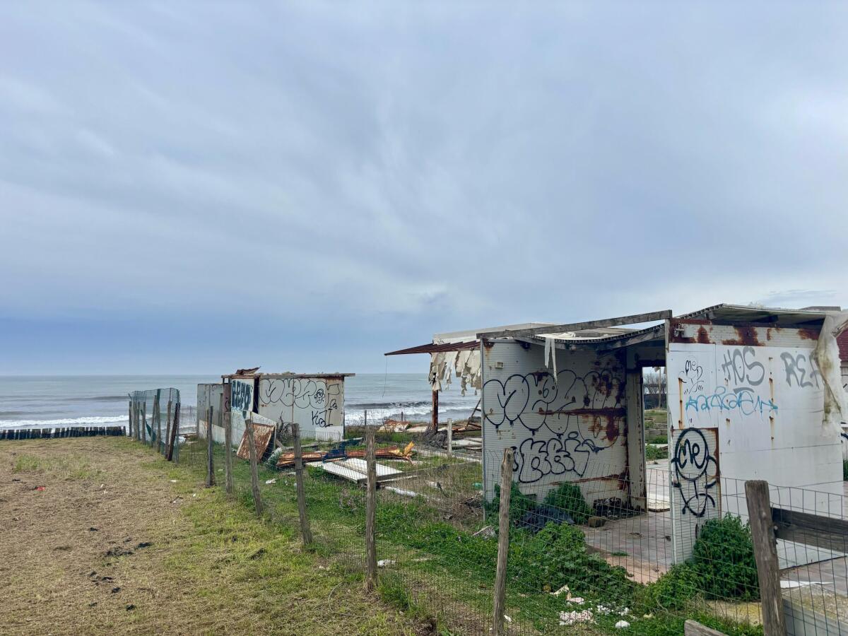 "Litorale di Latina in completo abbandono fuori stagione: ennesima occasione persa" - 