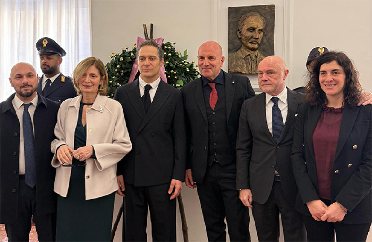 La Questura di Roma ricorda Nicola Calipari, ucciso a Baghdad il 4 marzo del 2005. Claudio Santamaria ospite della giornata. - 