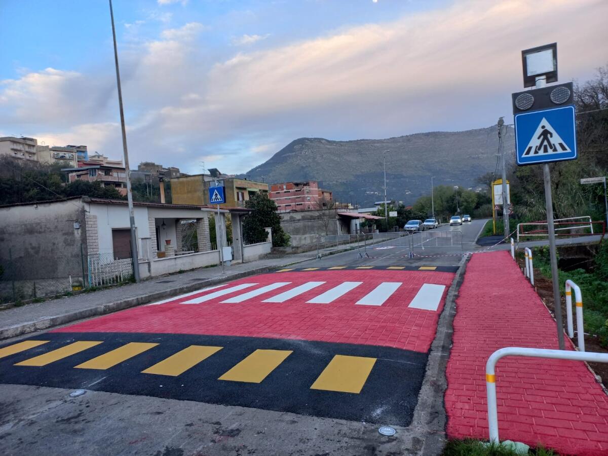 Sicurezza sulla Provinciale “Madonna delle Grazie”, a Priverno: installati nuovi attraversamenti pedonali rialzati. - 