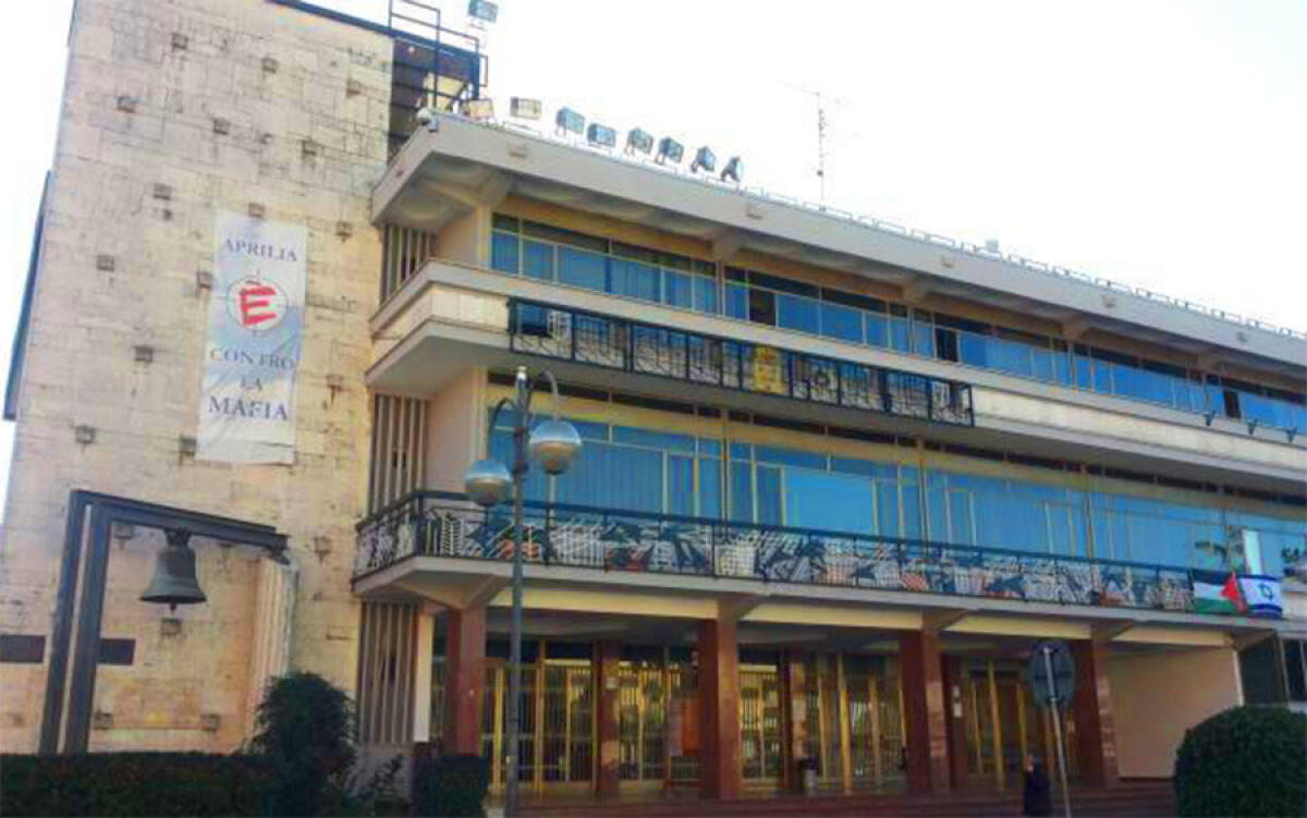 Aprilia - Scioglimento per mafia e stop alle elezioni, così la politica perde la voce: non ci sono più problemi da risolvere? - 