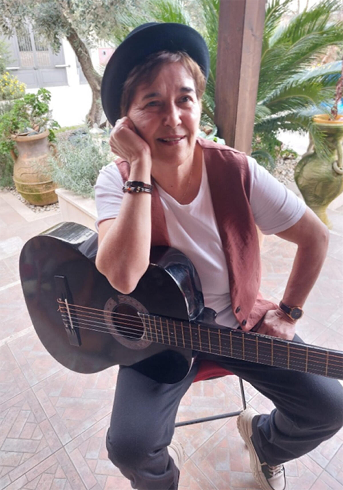 In scena il teatro-canzone all’ex Claudia di Aprilia, con lo spettacolo  "Altre Parole, altro Amore" di Pina Farina They. - 