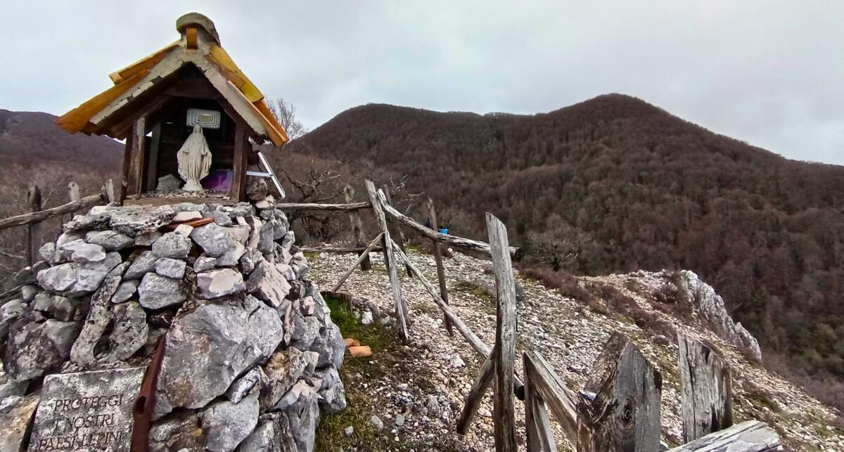 Trekking sui Monti Lepini con Montagna Libera Aprilia - 