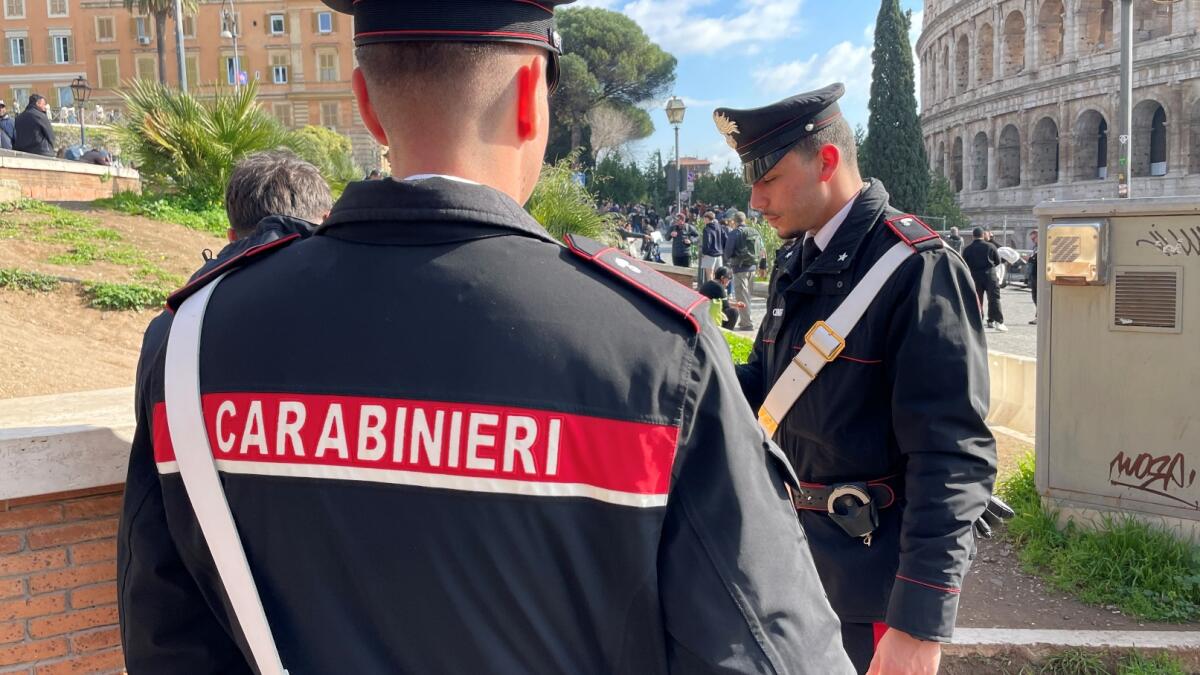 Furti e borseggi nel centro di Roma: i Carabinieri arrestano 15 persone. - 
