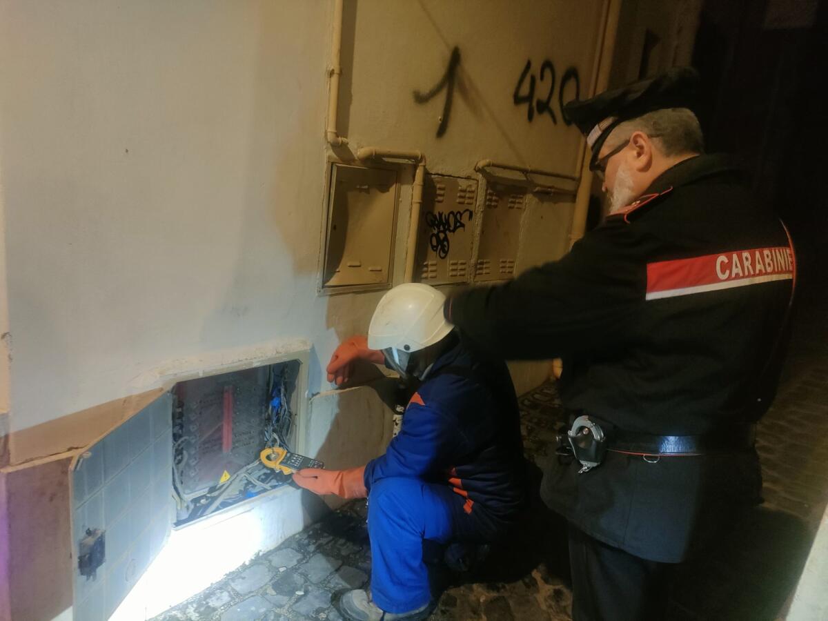 Controlli dei carabinieri di Anzio: commerciante ruba energia elettrica per 30mila euro - 