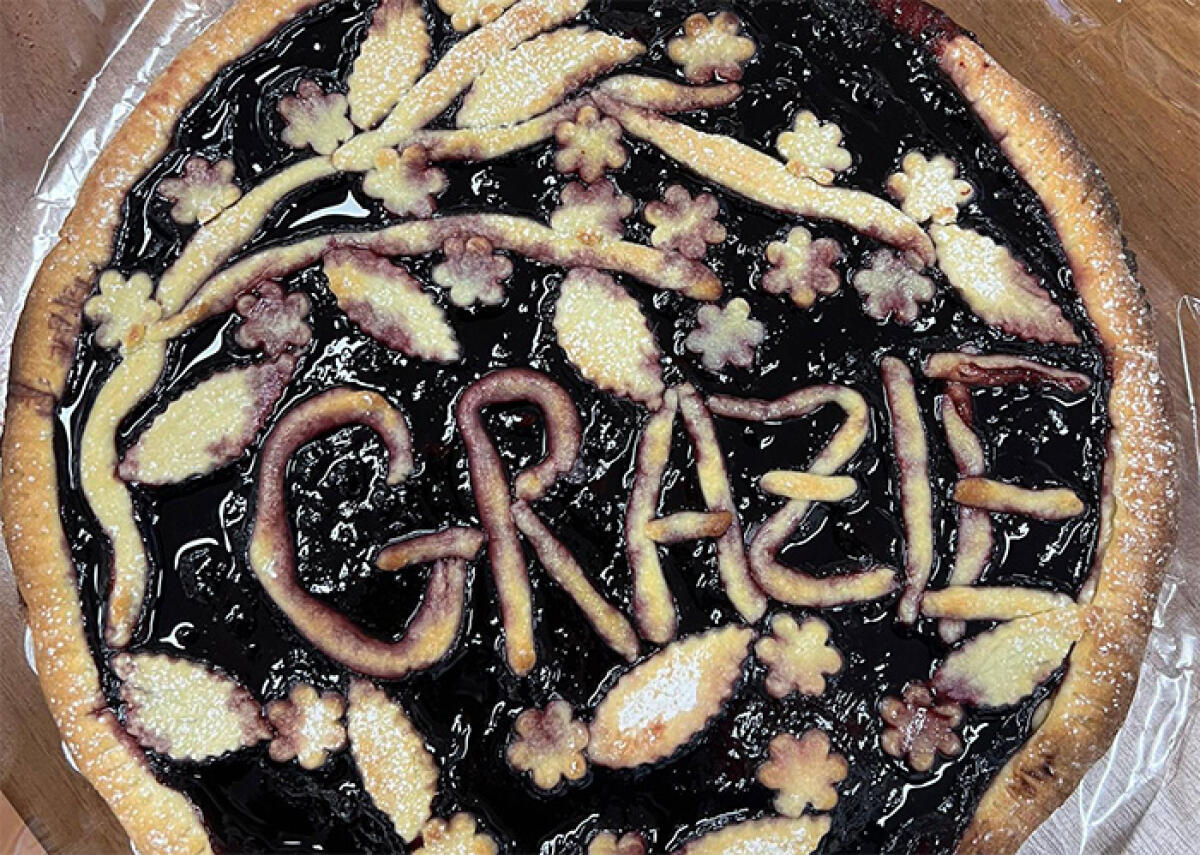 MARINO - Anziana consegna 50mila euro in oro ad un finto maresciallo. I Carabinieri recuperano la refurtiva e la donna gli regala una crostata. - 