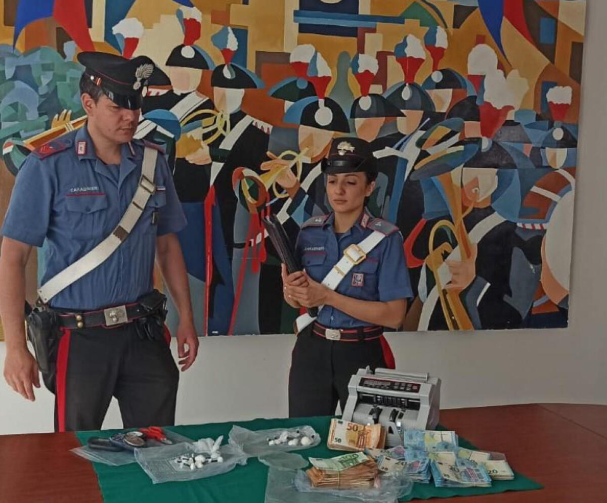 Aprilia - 25enne in arresto per spaccio di droga: sequestrati più di 30mila euro in contanti - 