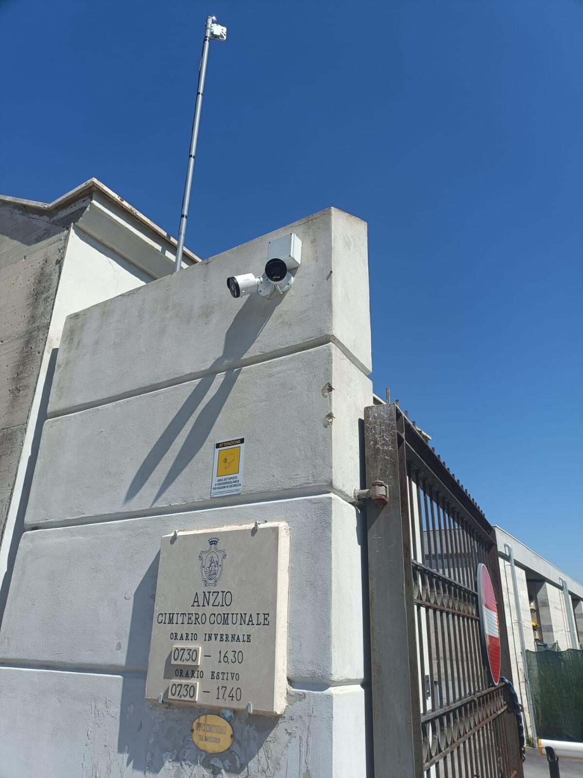 Nuove telecamere al cimitero di Anzio - 