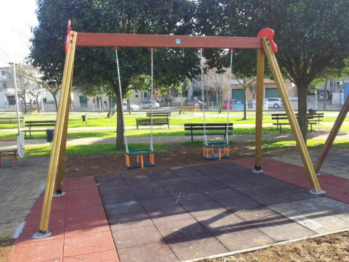 "Disordini in due parchi di Aprilia, ragazzini intimiditi e aggrediti". Il racconto - 