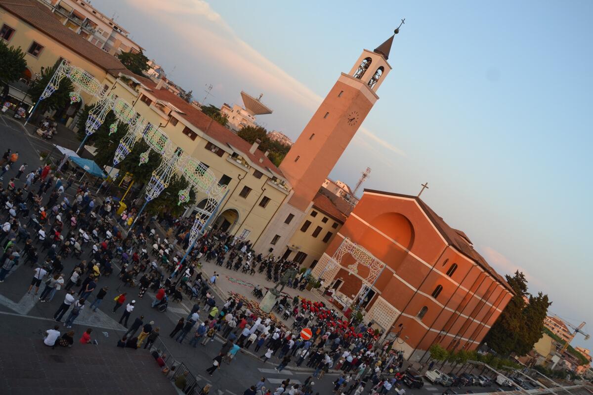 Corpus Domini, processione in centro ad Aprilia: limitazioni alla circolazione - 