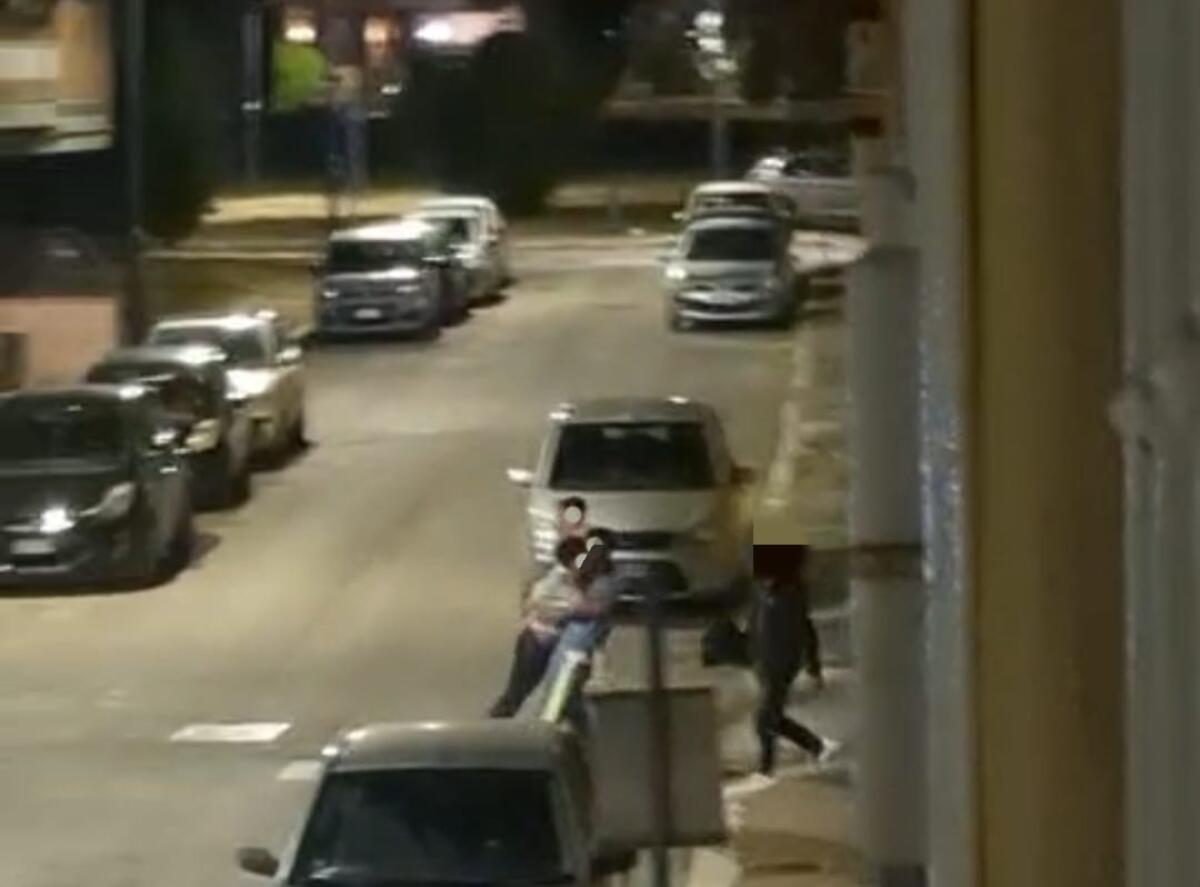 APRILIA - Risse, minorenni ubriachi e corse contromano: l'esposto - 