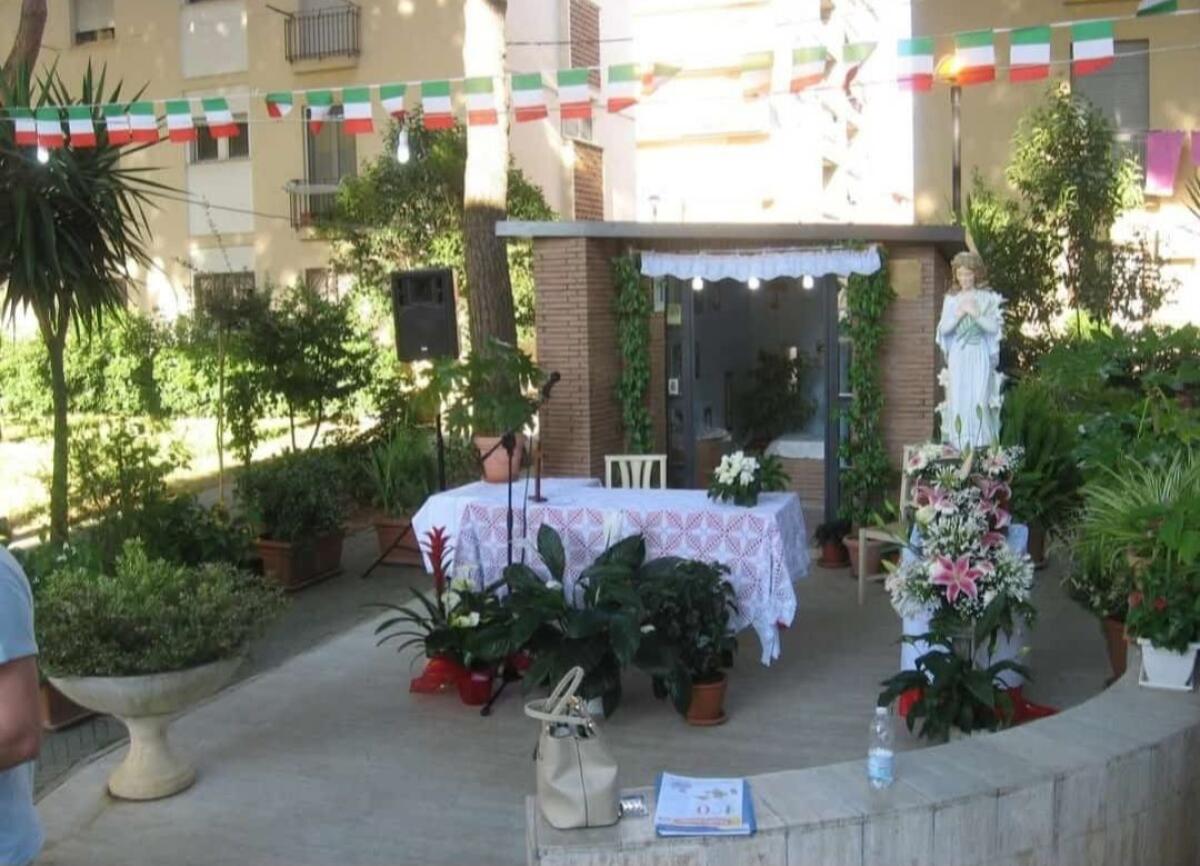 Santa Messa alla pinetina di via degli Oleandri ad Aprilia. - 