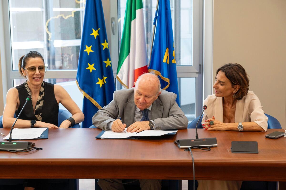 “Bosco rosso”: firmato in Regione il protocollo per promuovere la sicurezza ed il rispetto delle donne. - 