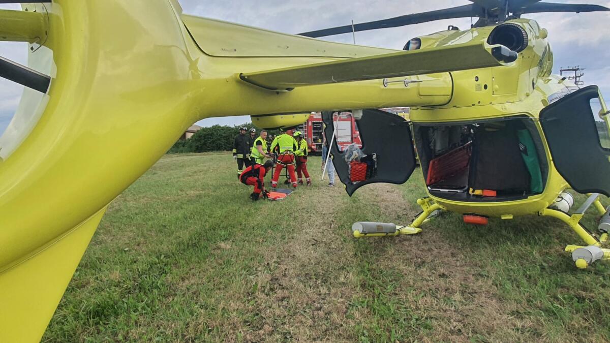 Fuga di gas in un'abitazione sulla Nettunense ad Aprilia: elisoccorsa una donna, rimasta intossicata. - 