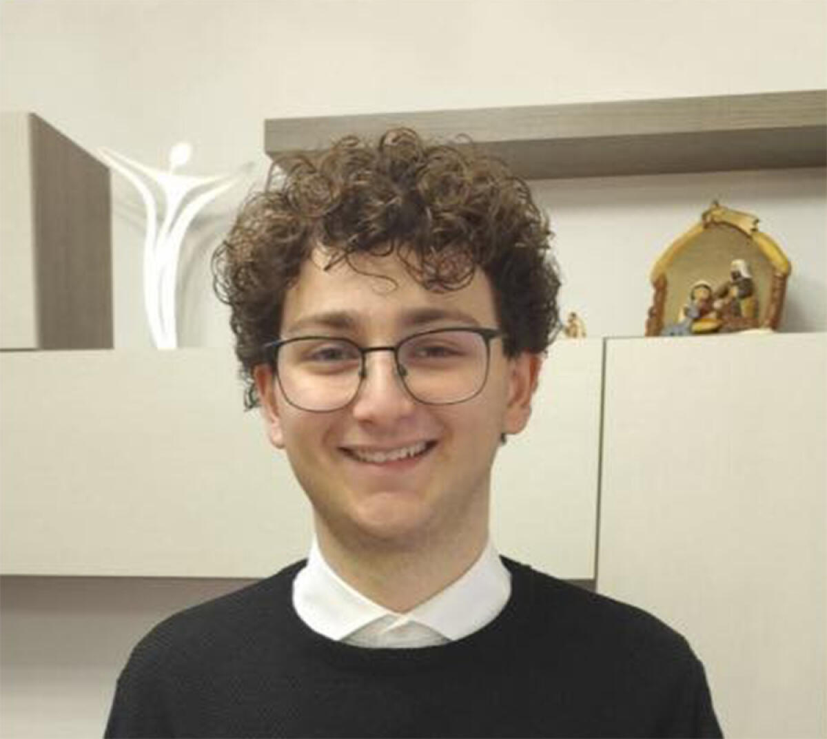 Mortale a Cisterna, Thomas stava per sostenere la maturità: oggi i funerali - 