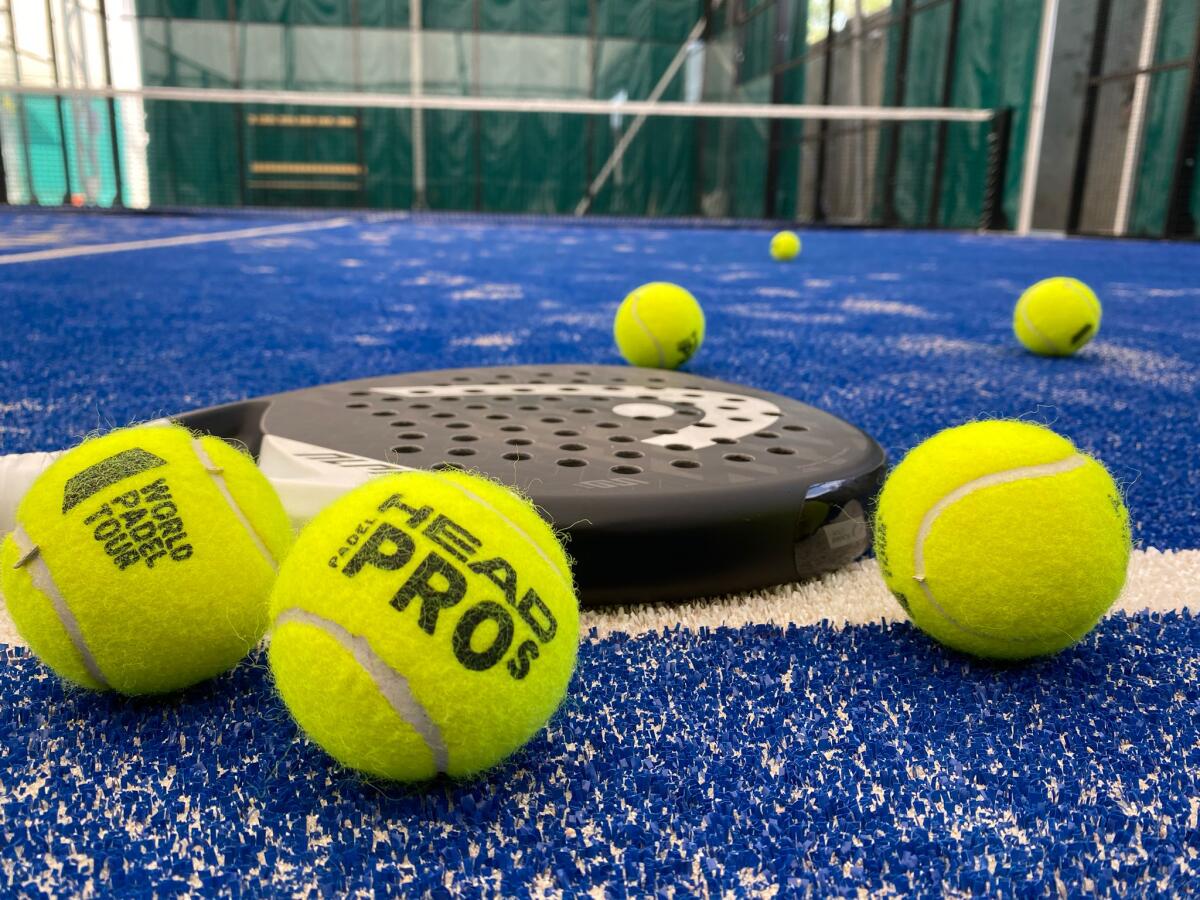 Apre il "quartiere" padel del villaggio dello sport di Piazza del Popolo a Latina - 