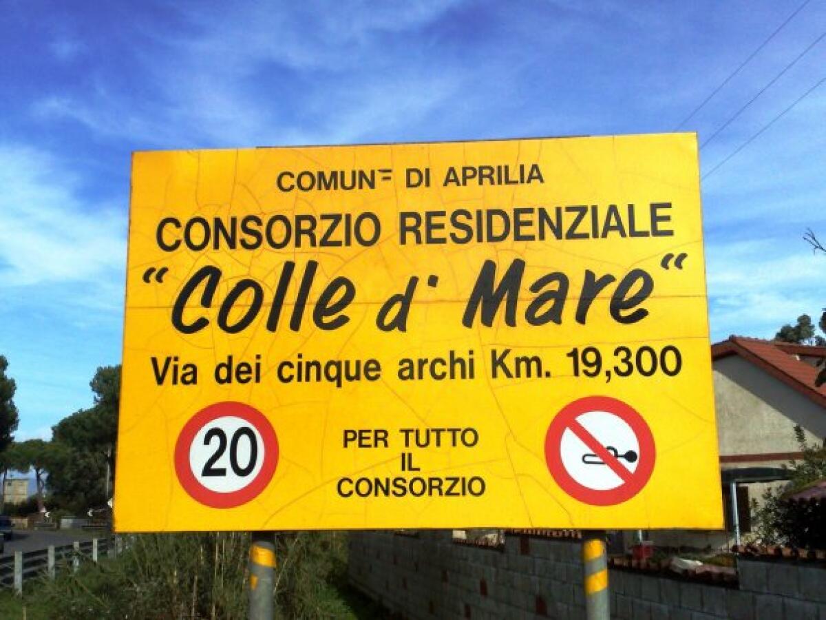Via dei Cinque Archi: “Uscire di casa sempre più pericoloso” lamenta il Consorzio “Colle di Mare” di Aprilia. - 
