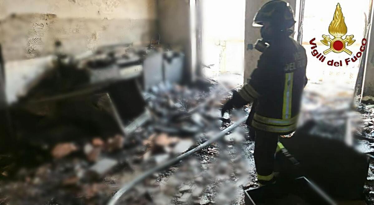 Notte di fuoco a Pomezia - 