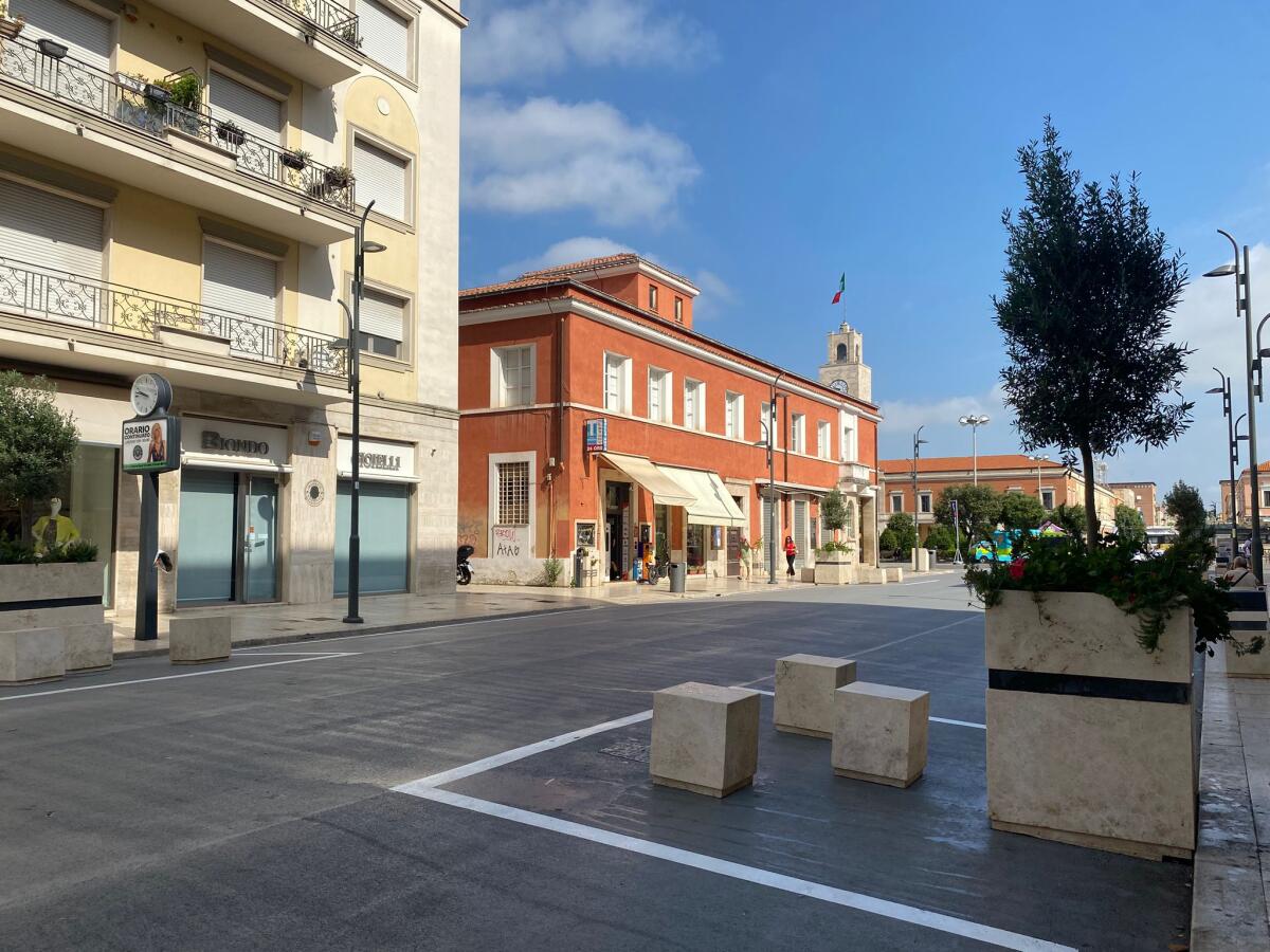 Al via la nuova isola pedonale di Latina: si parte con la Notte Rosa il 18 luglio - 