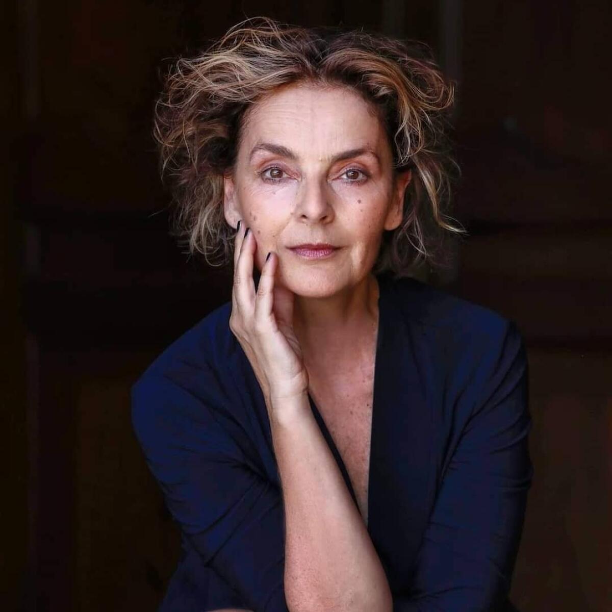 Sulle rive del Lago di Fogliano Clara Galante porta in scena la tragedia “Antigone Non muore”. - 